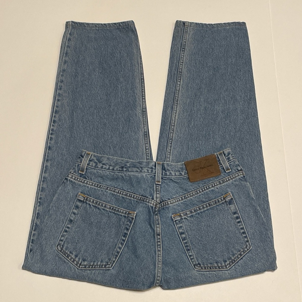 VINTAGE CALVIN KLEIN RELAXED FIT BLUE JEANS (32X28)